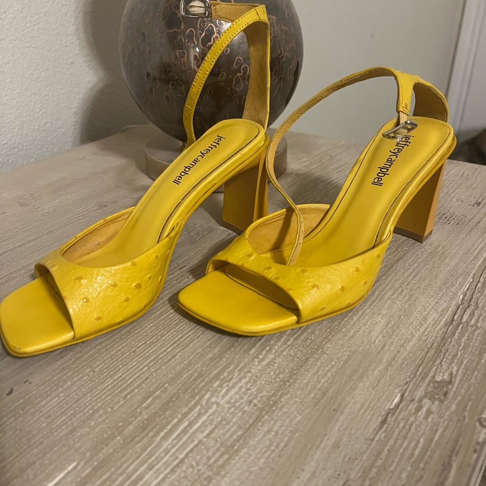 Jeffrey Campbell Limited Editon Mustard Heel